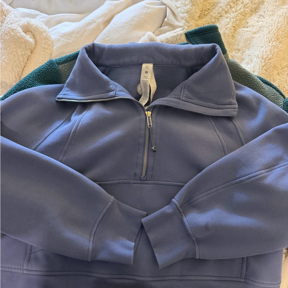 Lululemon scuba funnel neck water drop